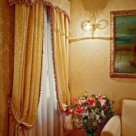 Guest House La Chicca Venezia Eksteriør bilde